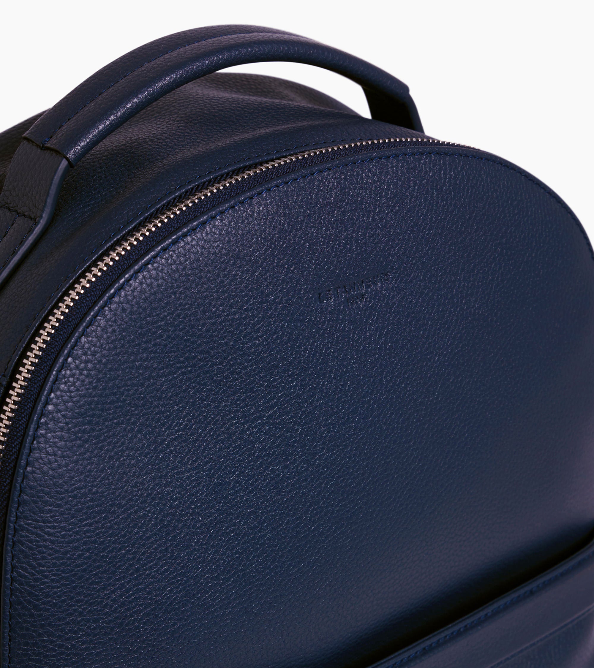 Charles zippered backpack in grained leather