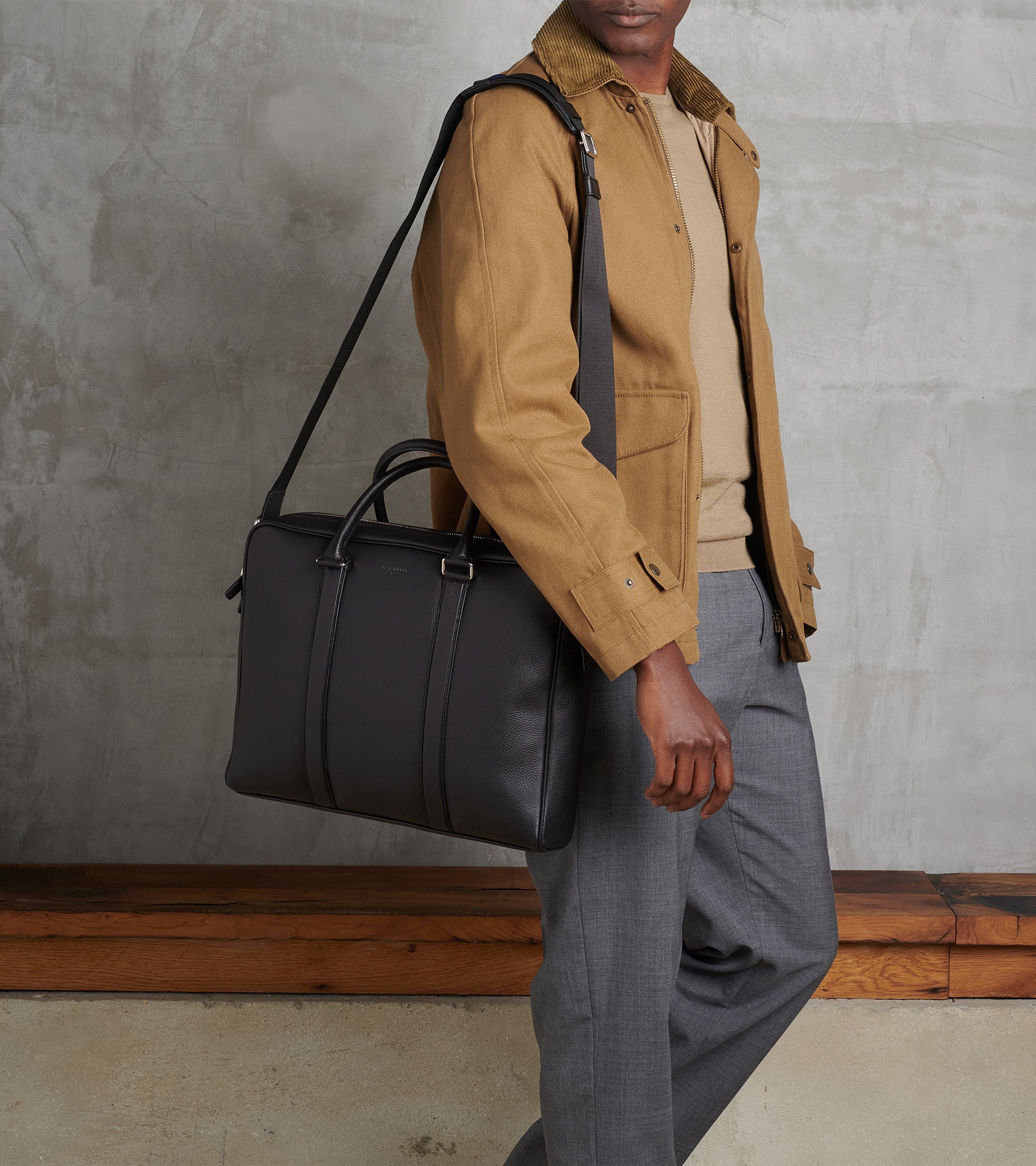 Charles slim, 17" briefcase in grained leather