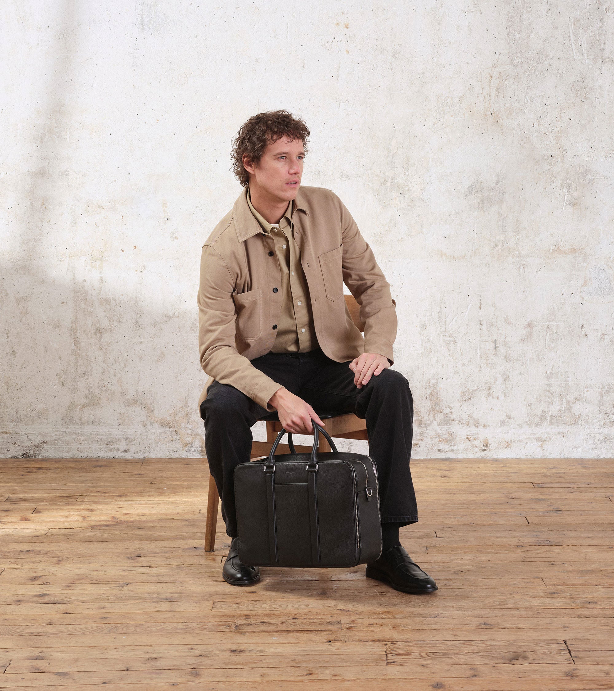 Charles 15" briefcase with 3 expanding compartments in grained leather
