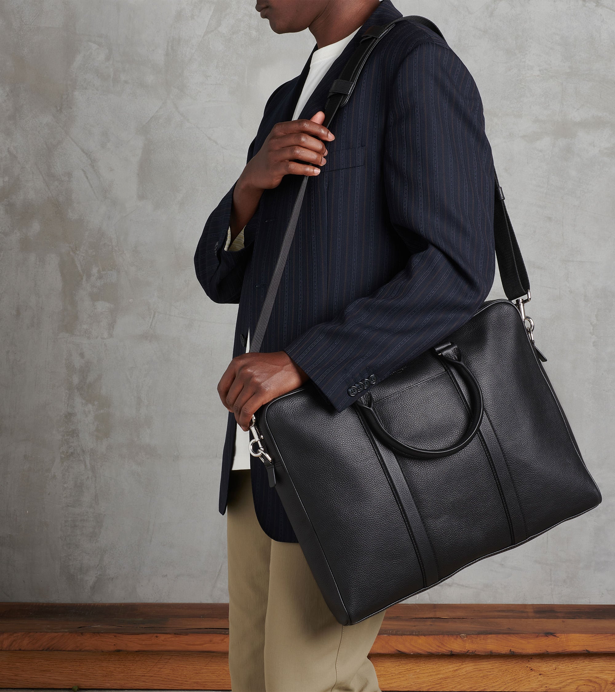 Charles slim 17" briefcase in grained leather