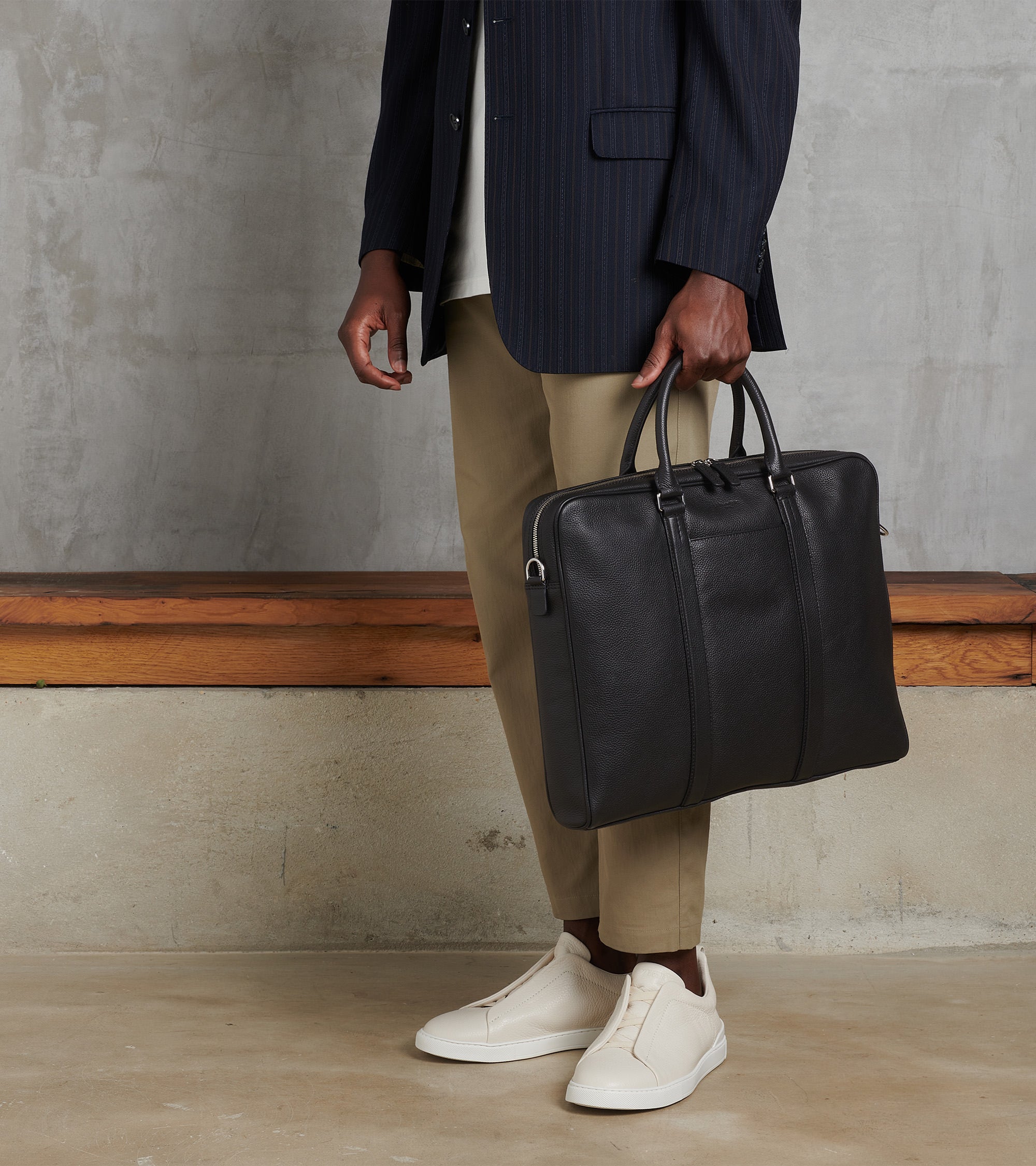 Charles slim 17" briefcase in grained leather