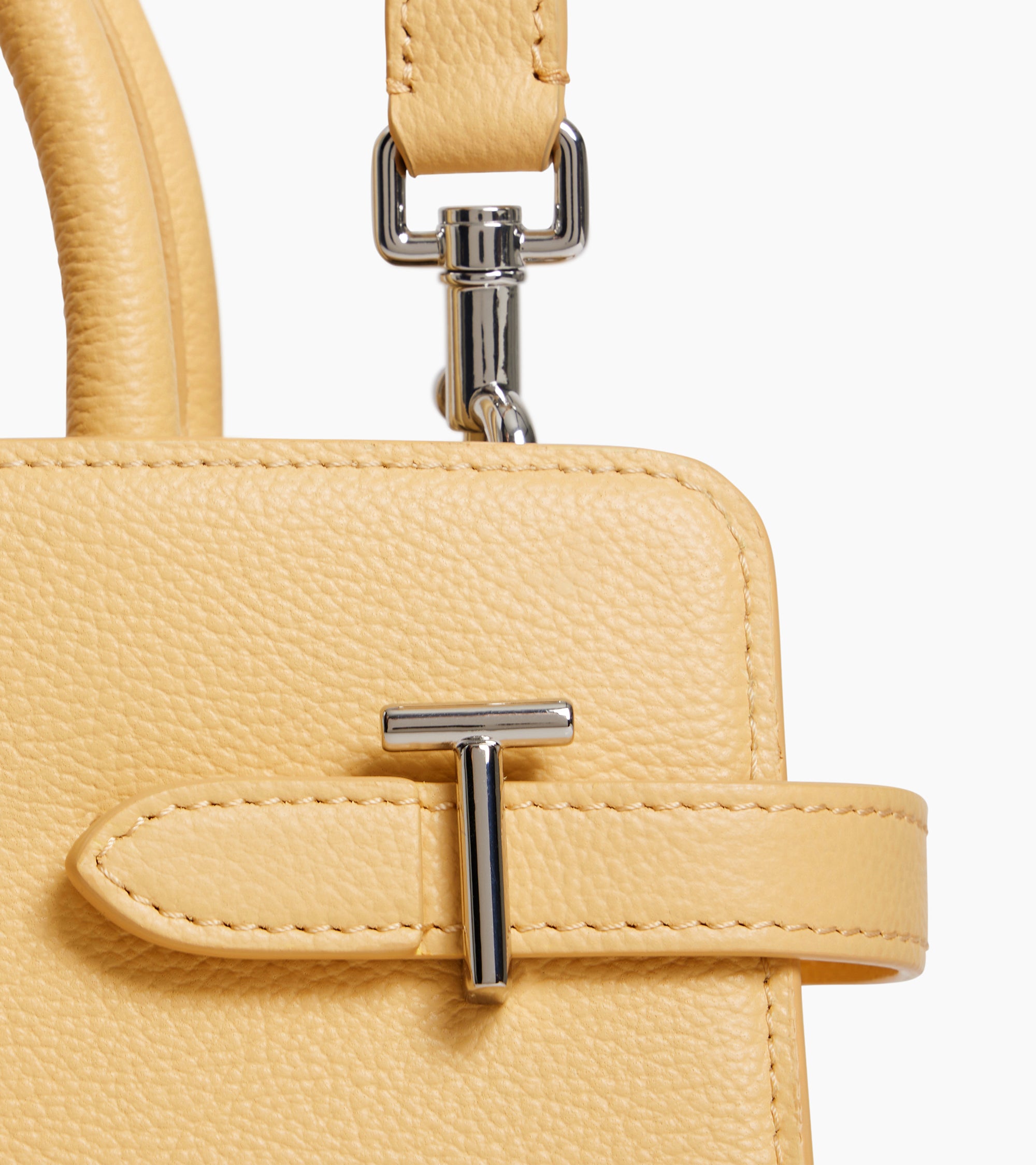 Emilie medium-sized handbag in grained leather