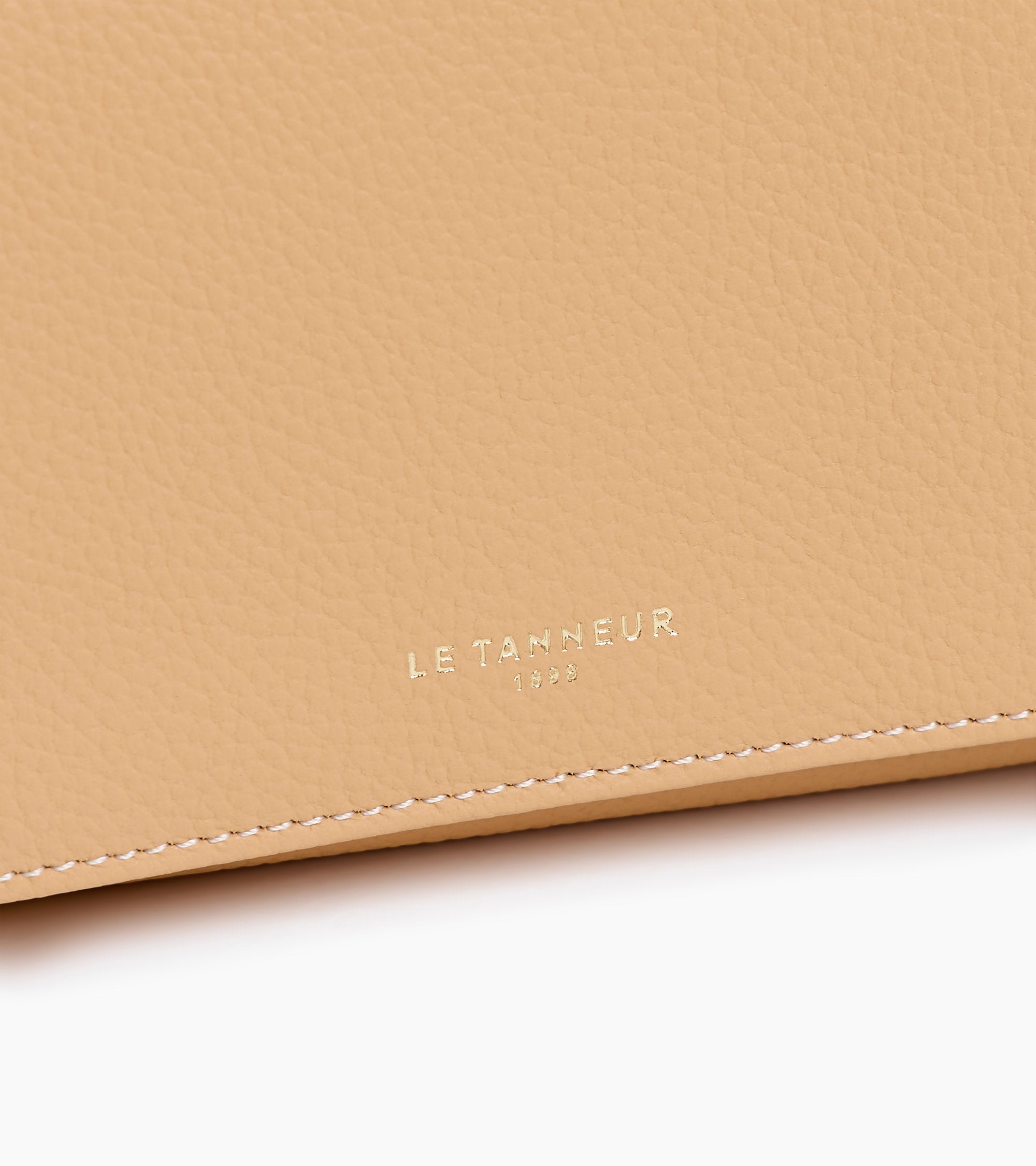 Emilie wallet in grained leather