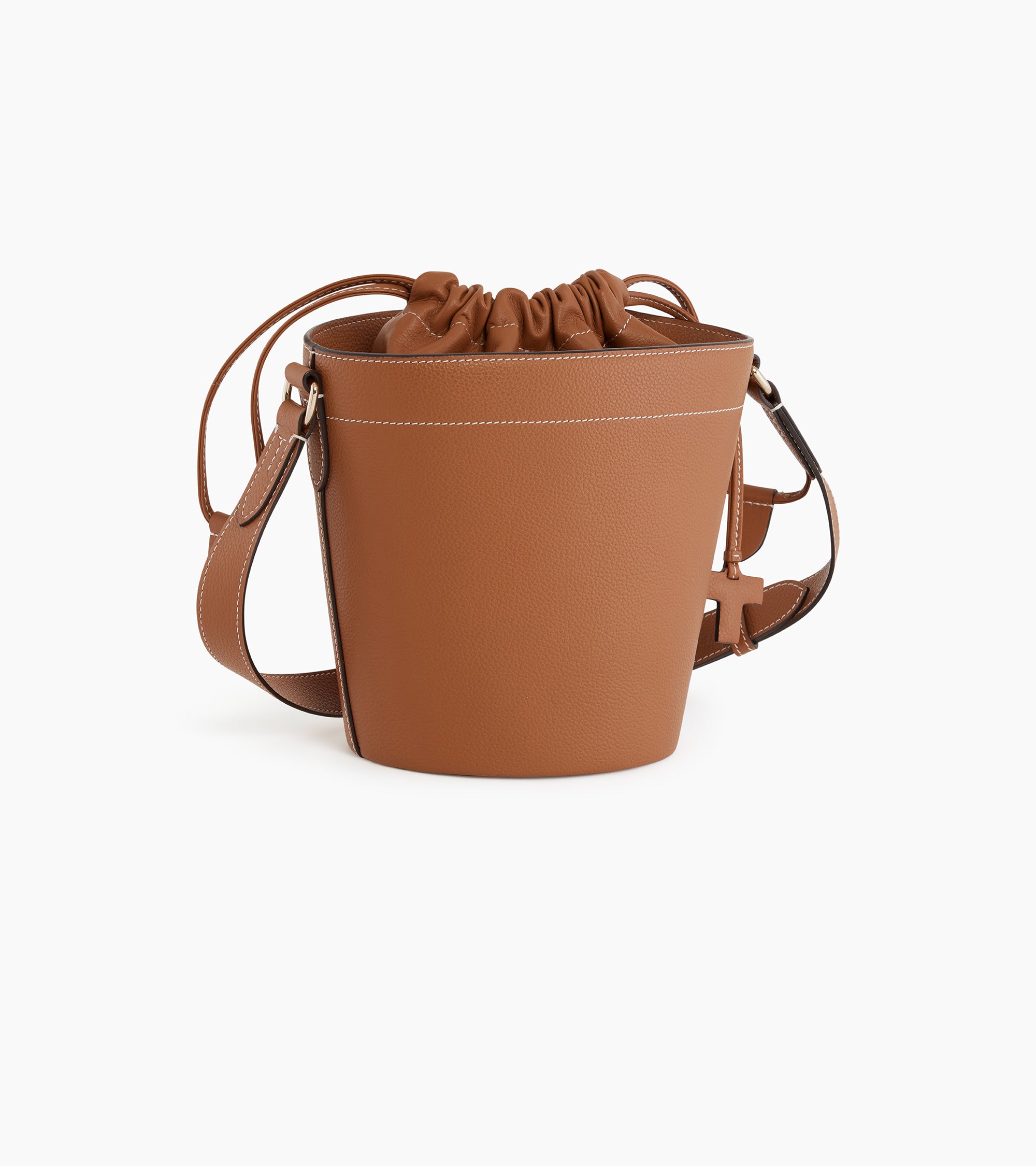 Gisèle small bucket bag in grained leather