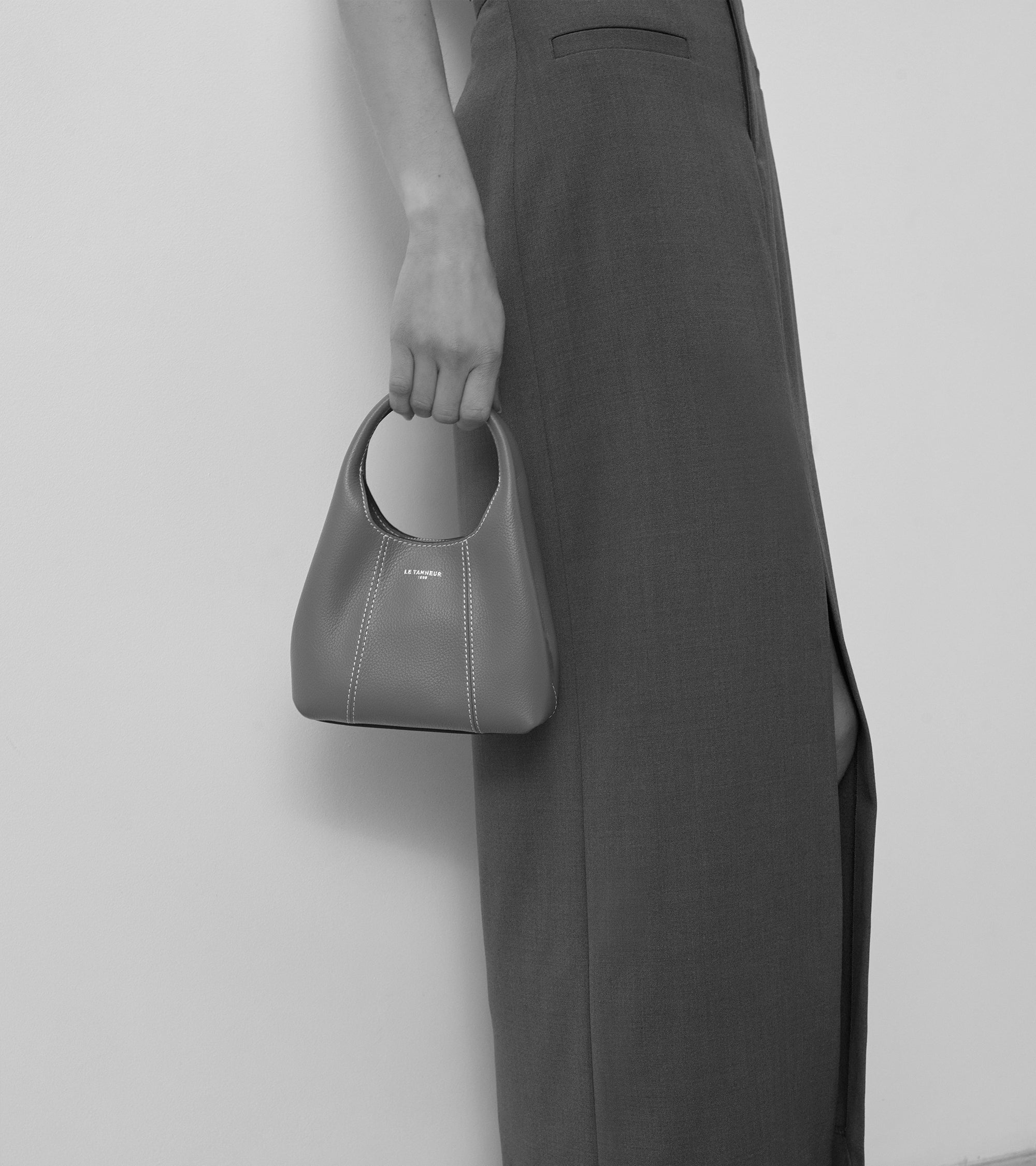 Juliette mini handbag in grained leather