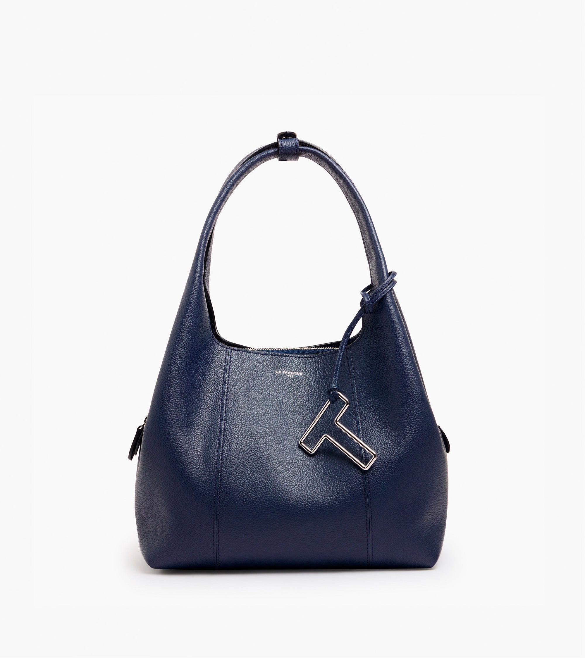 Juliette medium-sized shoulder bag in grained leather