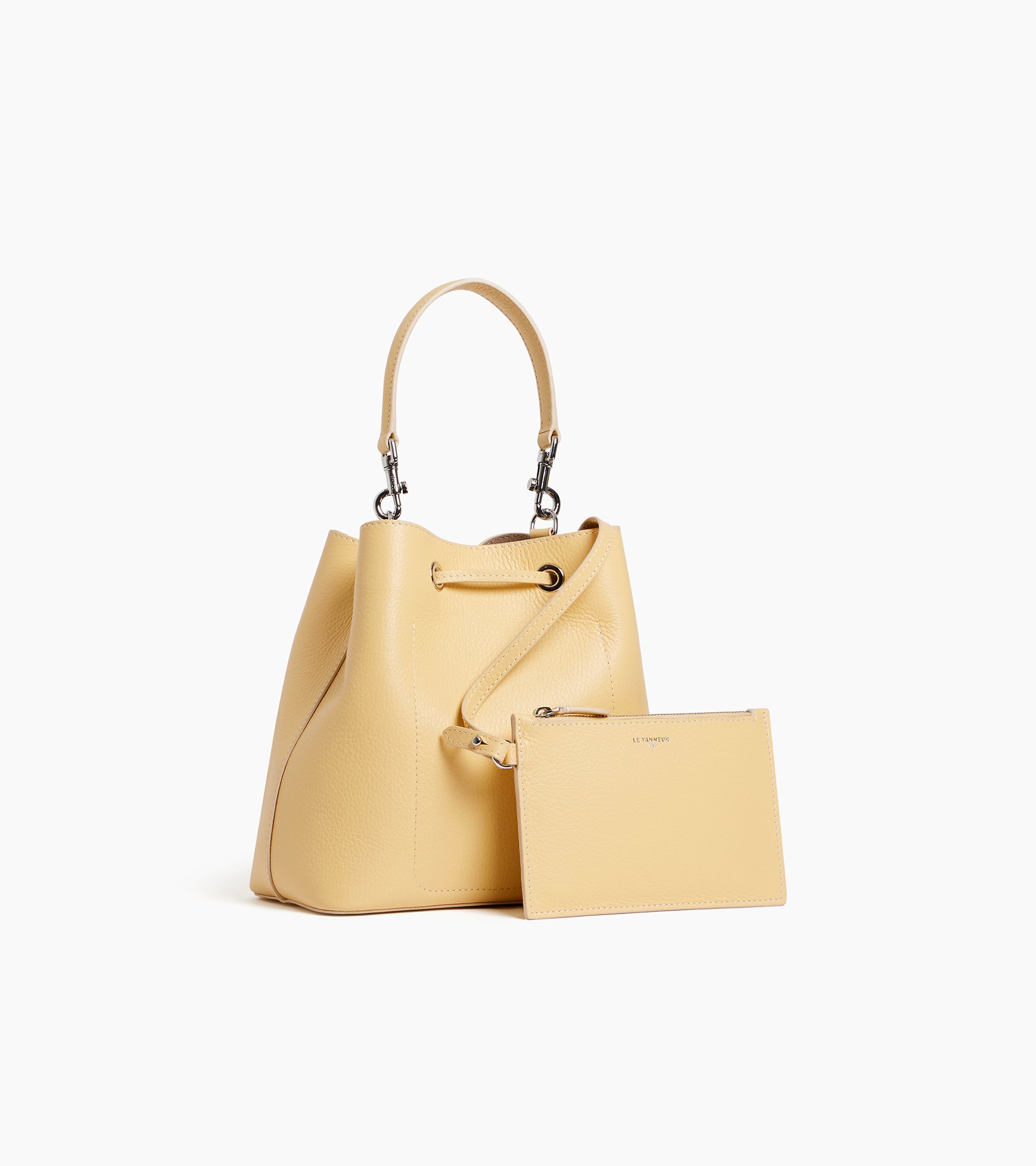 Louise bucket bag in grained leather