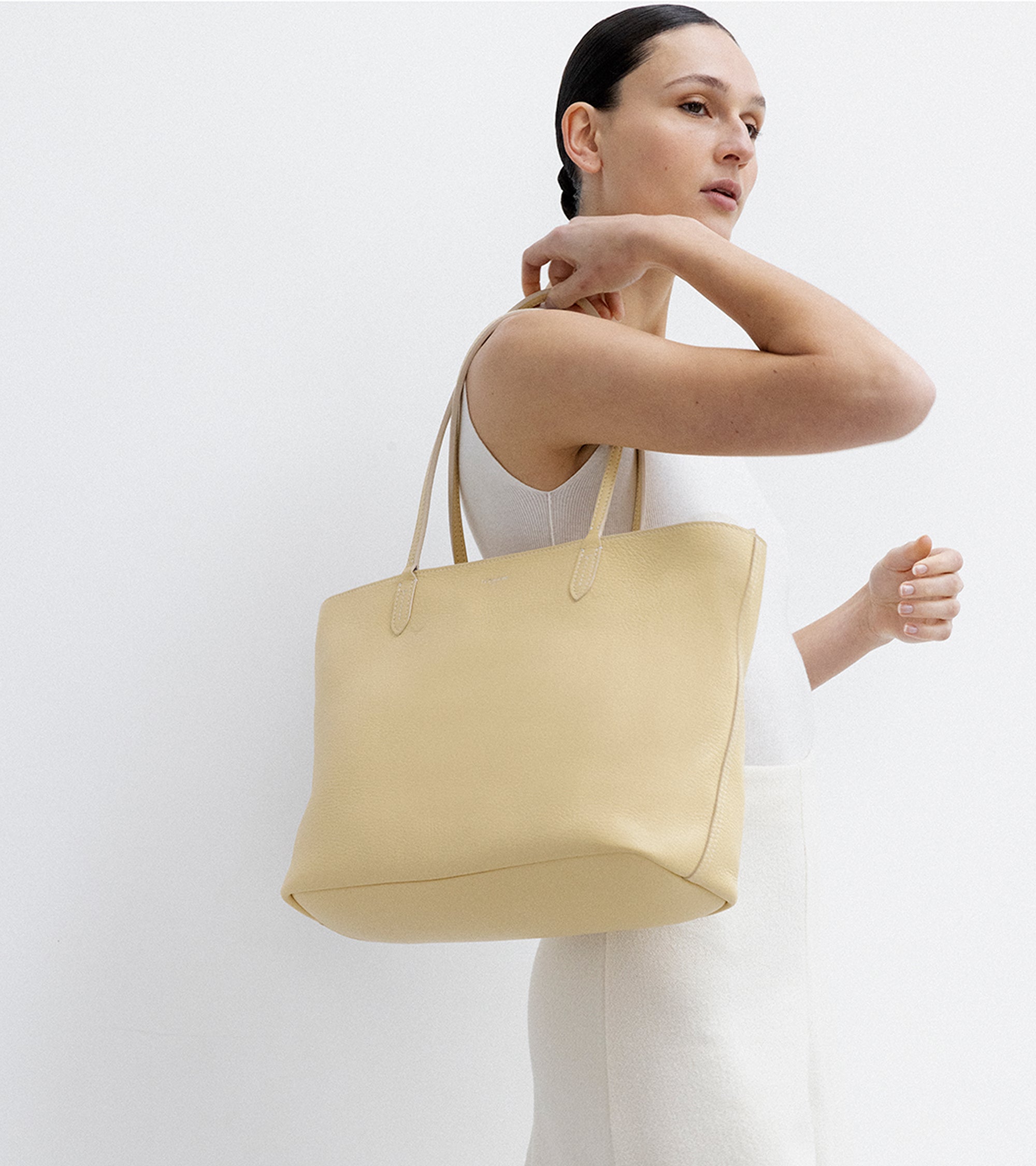 Louise large tote bag in grained leather