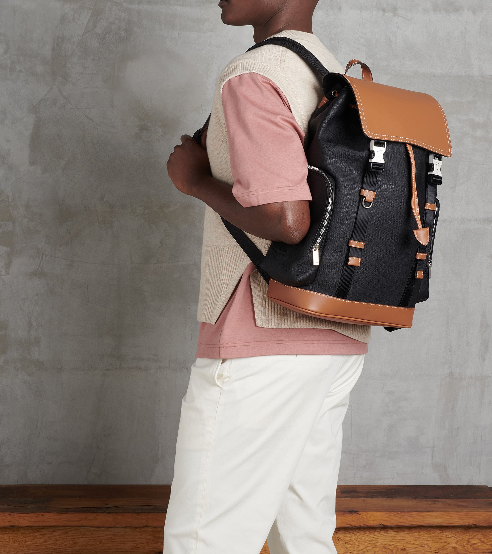 Maurice backpack with flap closure in coated canvas