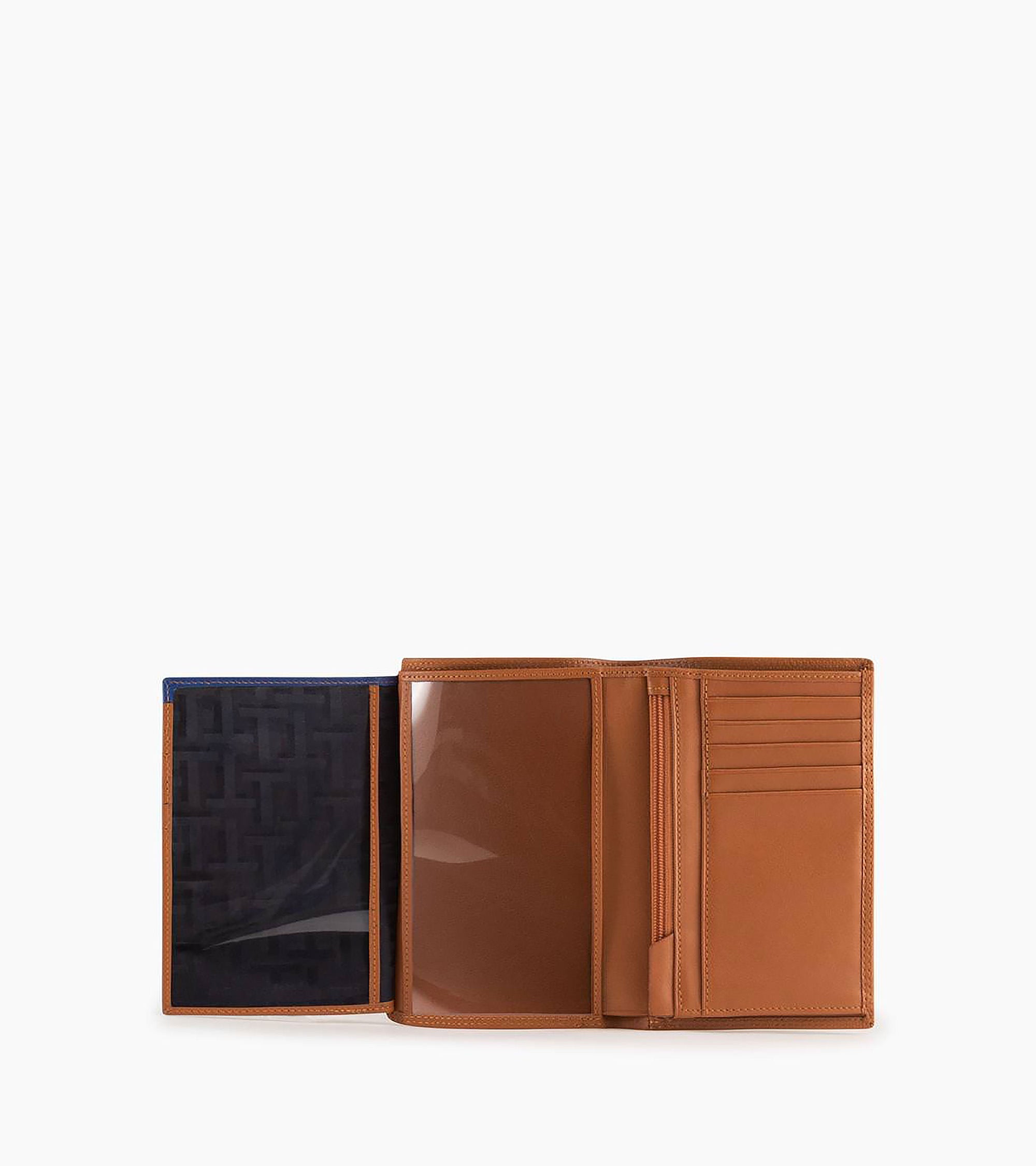 Martin zipped pocket and 2 shutters wallet in smooth leather