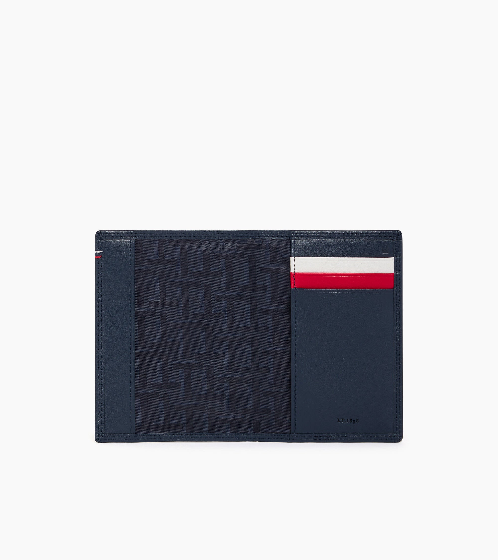 Martin passport holder in smooth leather