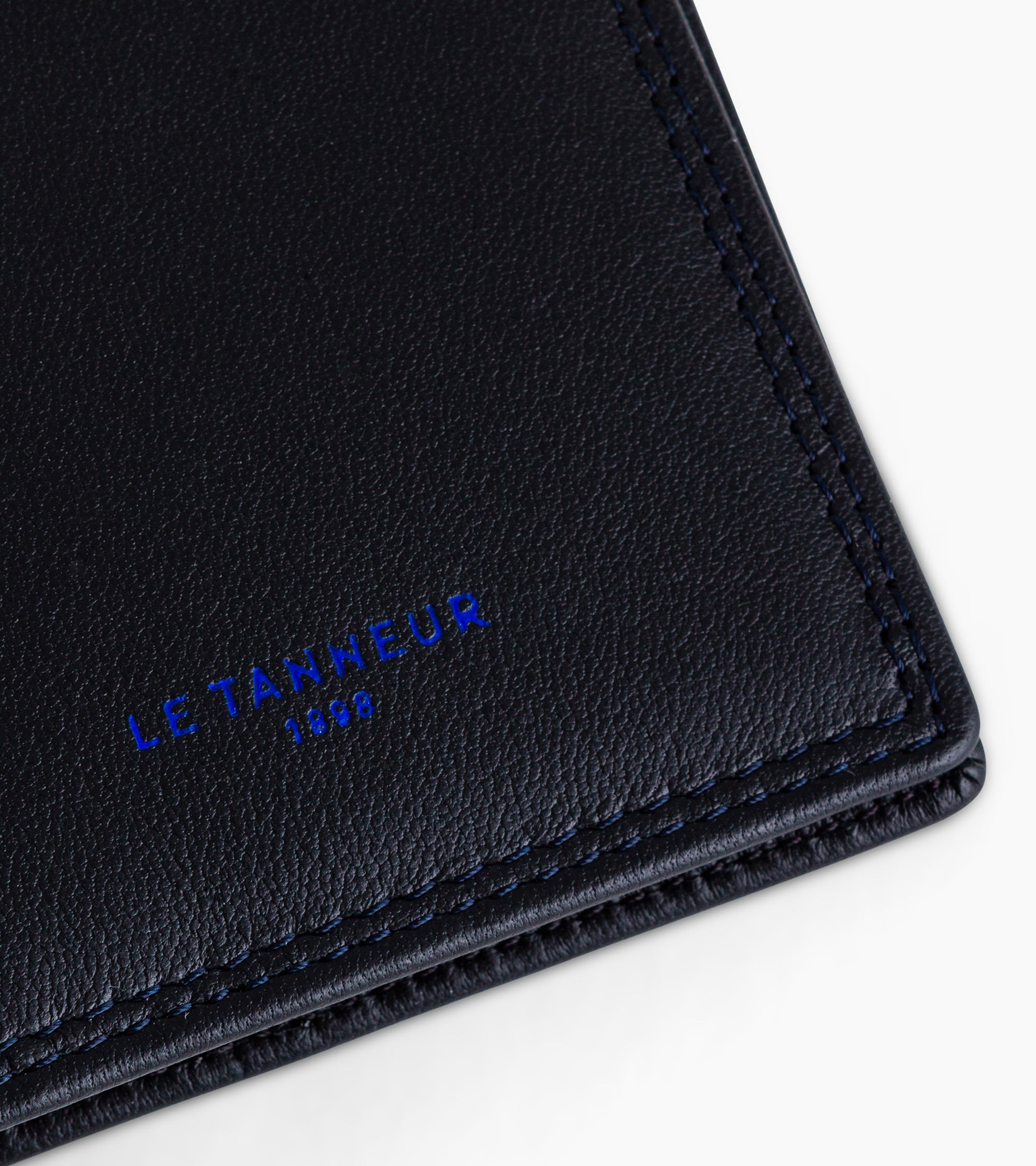 Martin vertical card holder in smooth leather