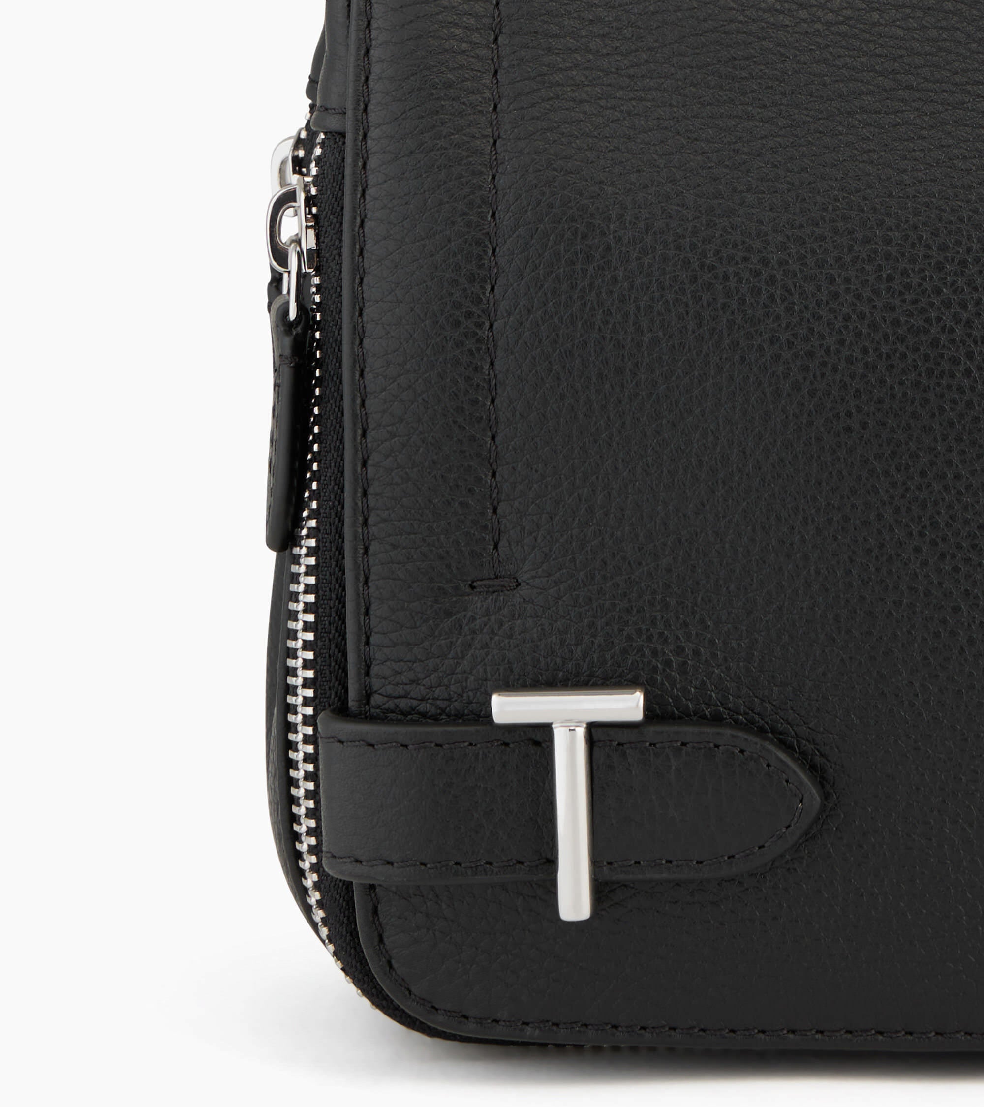 Simone small bag with crossbody strap in grained leather