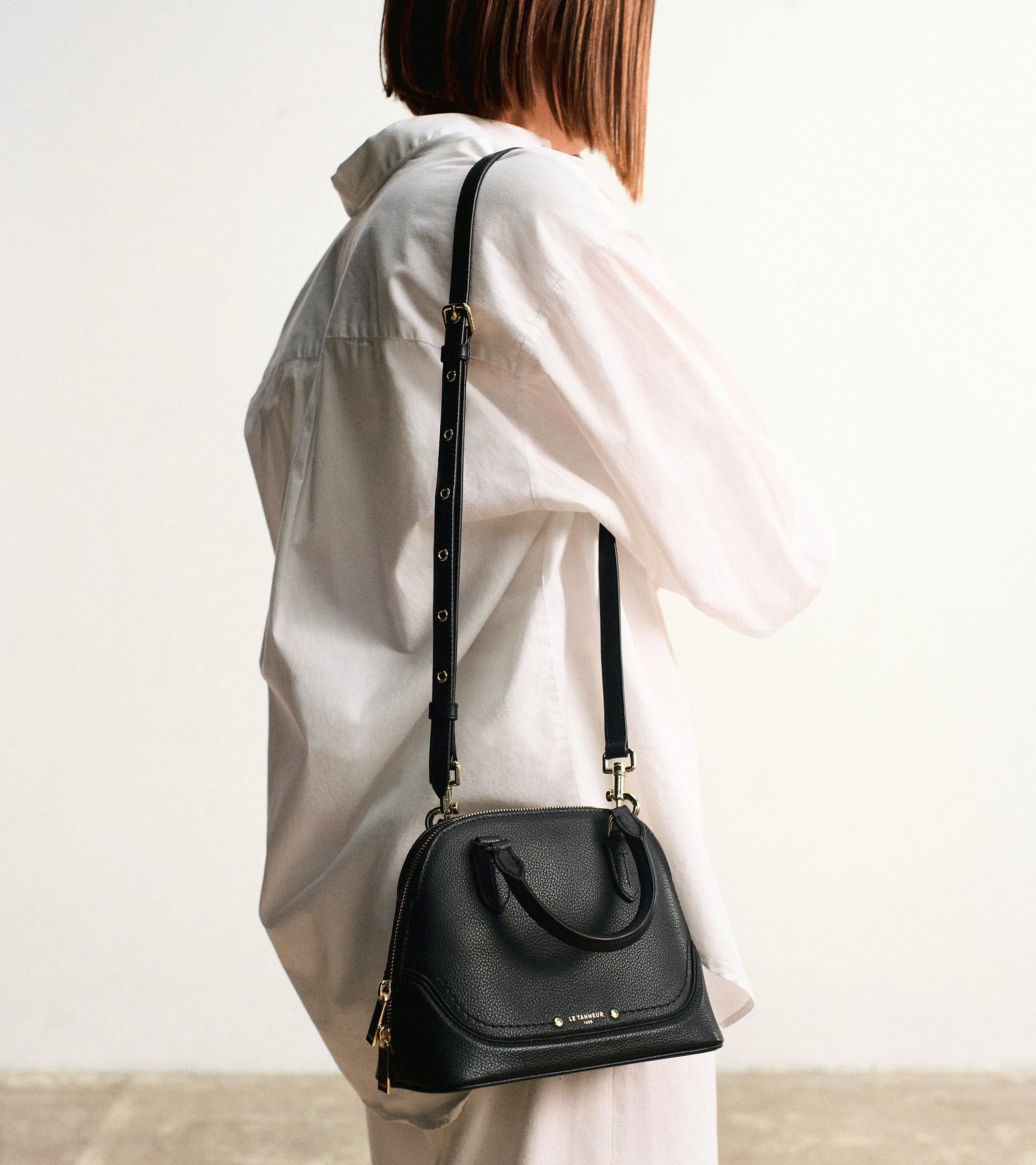 Ella small handbag in grained leather