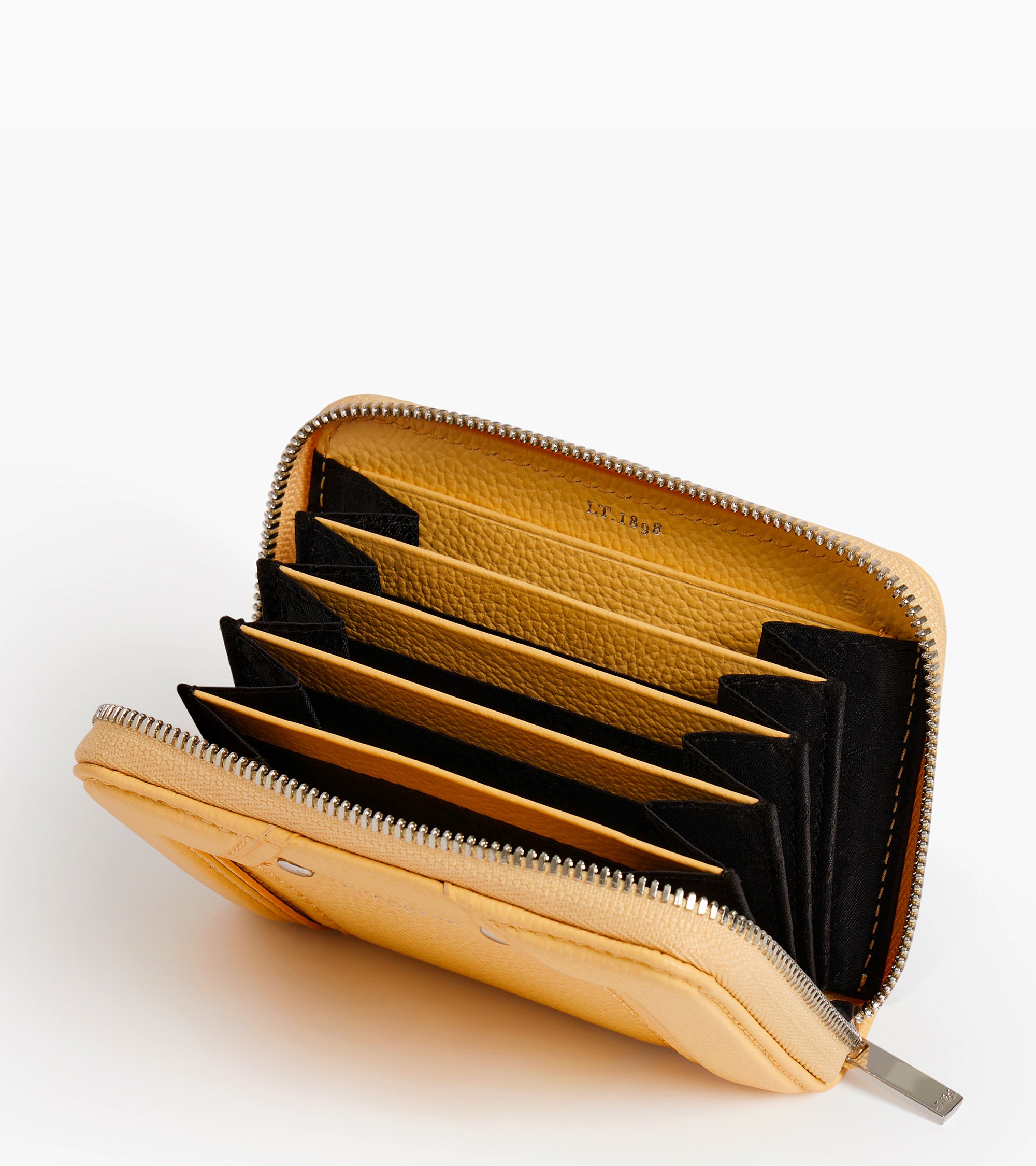 Ella zipped card holder in grained leather