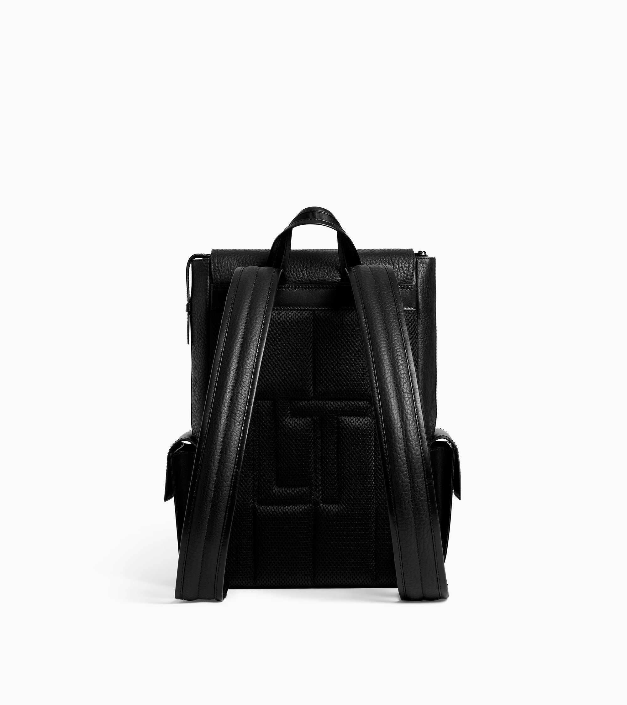 Noah backpack with flap in buffalo grain leather and smooth leather