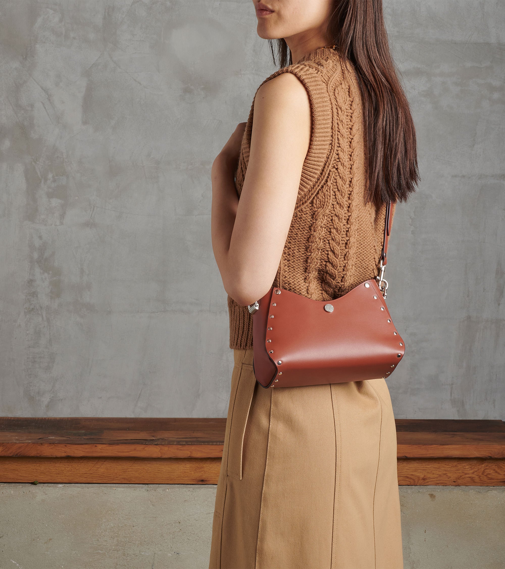 small shoulder bag in smooth leather