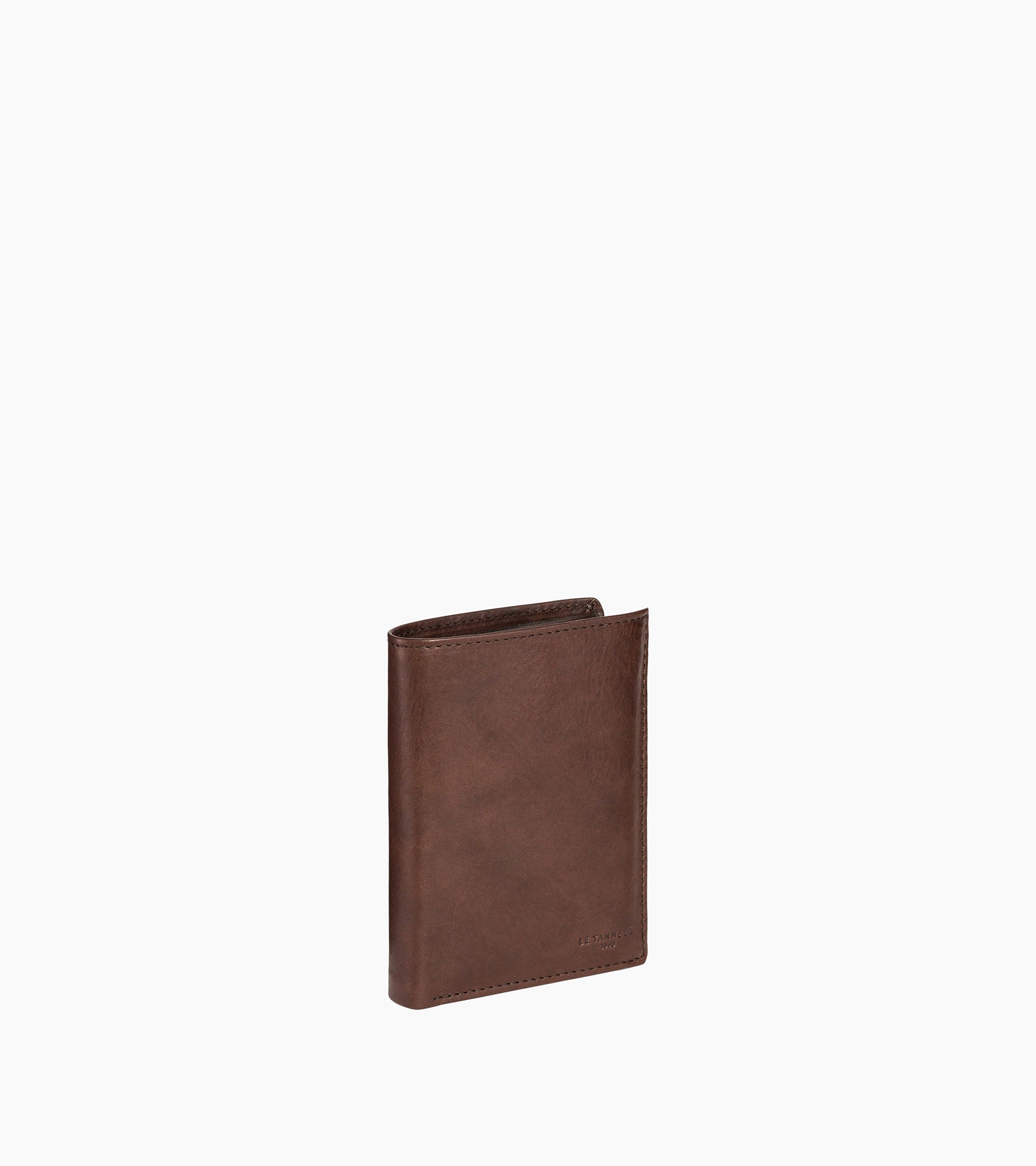 Gary vertical wallet with 3 shutters in oiled leather