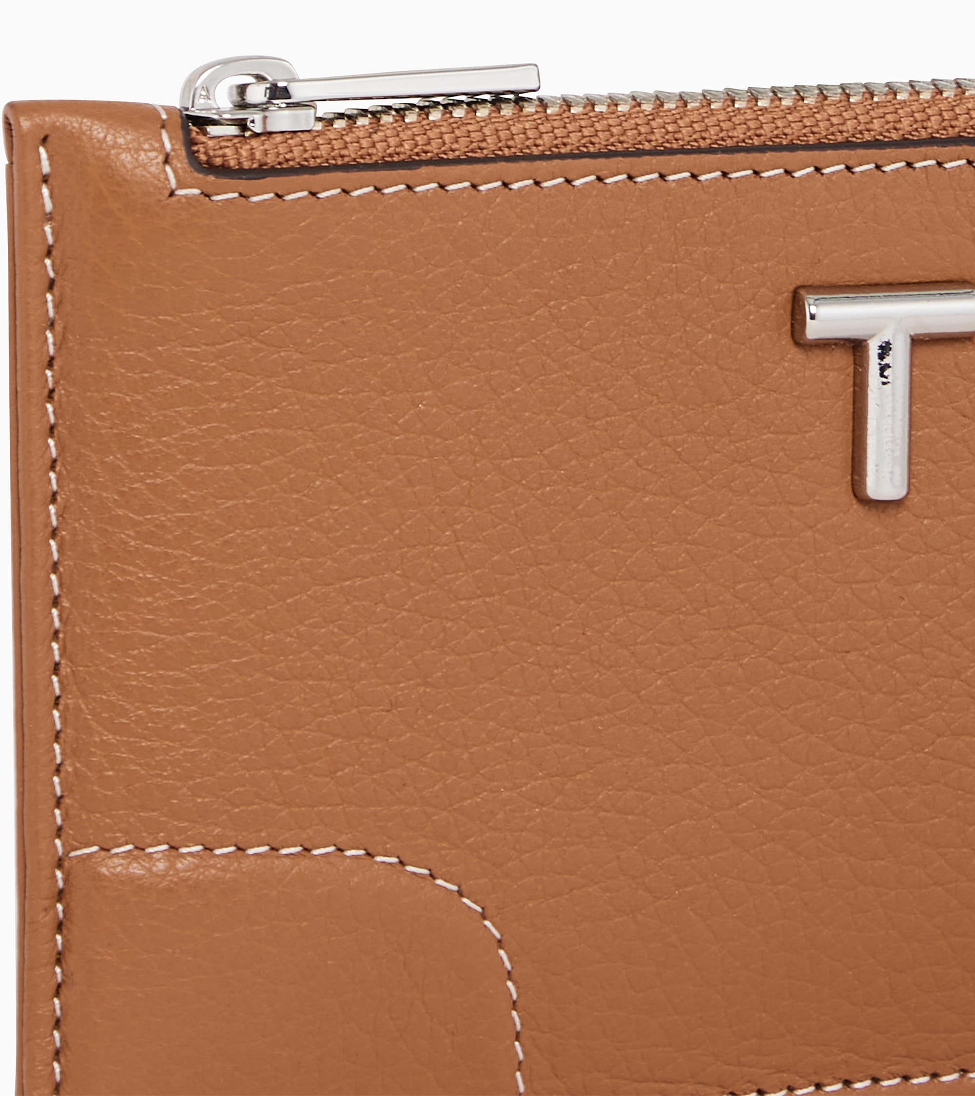 Romy zipped card holder in grained leather